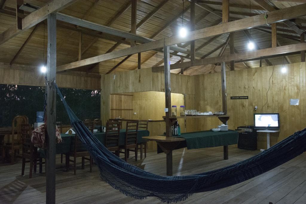 Amazon Arowana Lodge Careiro 외부 사진