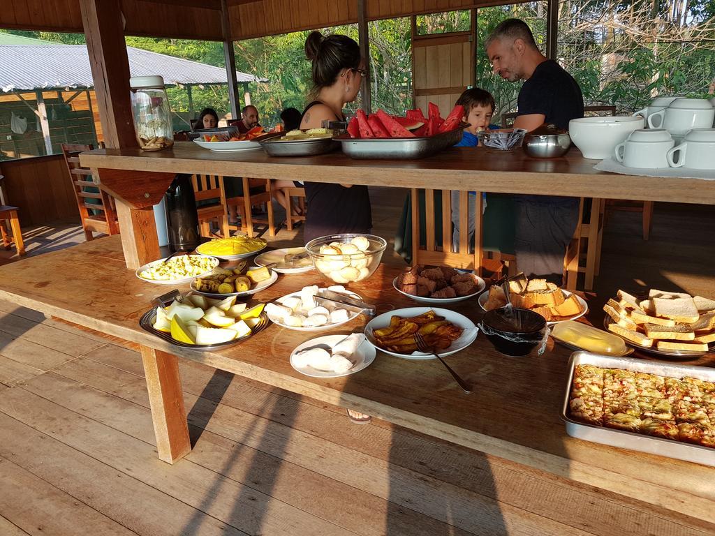 Amazon Arowana Lodge Careiro 외부 사진