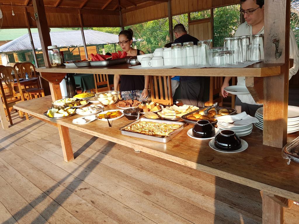 Amazon Arowana Lodge Careiro 외부 사진